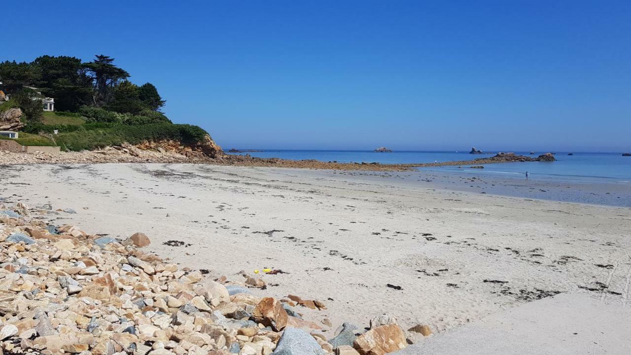 Ty Jeanne, Le Charme De La Pierre Au Coeur Du Village Plougasnou Exteriér fotografie